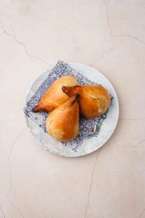 Самса куриная с сыром