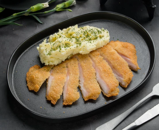 Куриный шницель с пюре