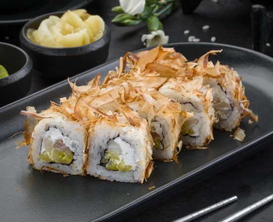 Ролл Бонито с масляной рыбой