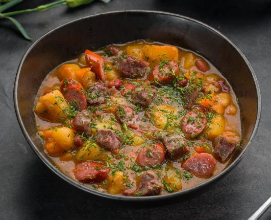 Суп-гуляш венгерский