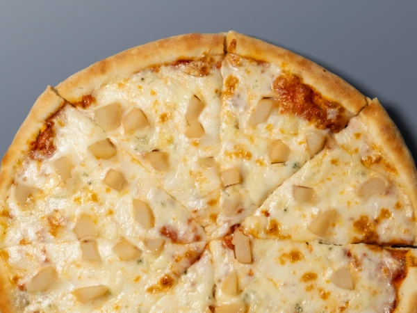 С грушей и голубым сыром