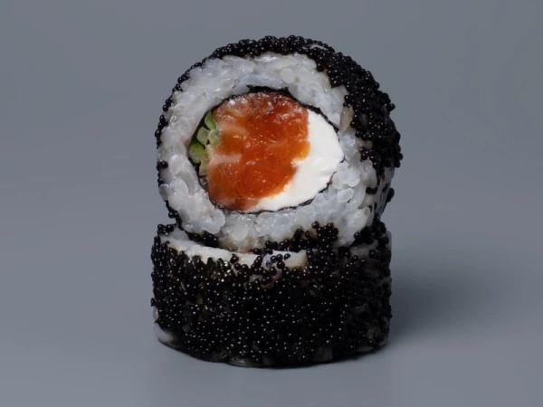 Калифорния Люкс с лососем