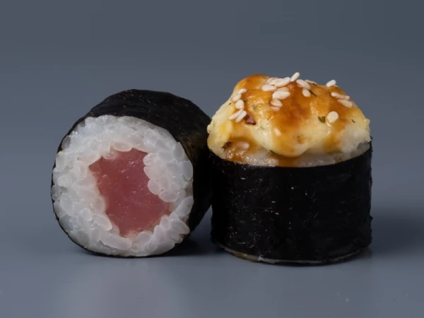 Маки запеченные тунец