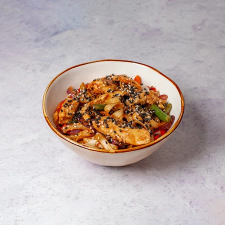 Удон с курицей терияки