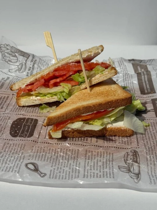 СЕНДВИЧ С ЛОСОСЕМ