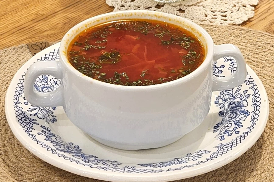 Борщ со сметаной