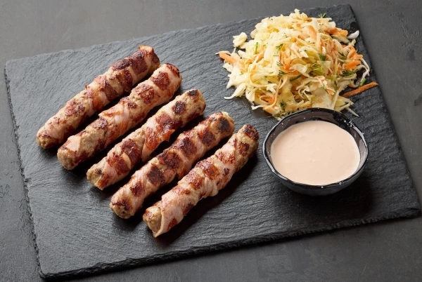 Чевапи в беконе