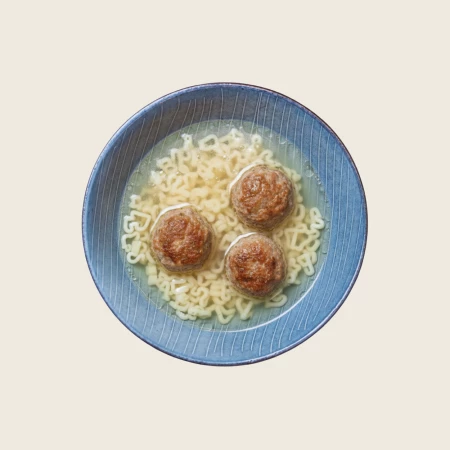 Суп с куриными фрикадельками алфавит