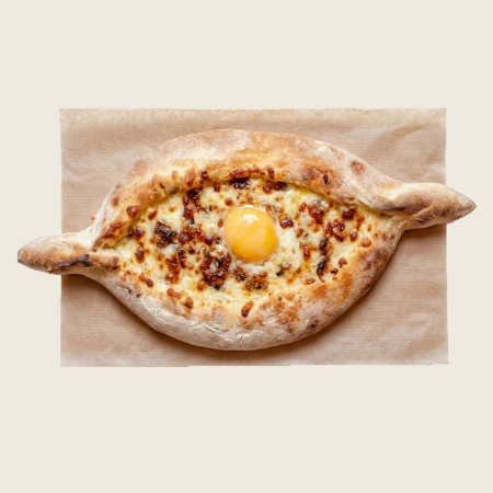 Хачапури с беконом