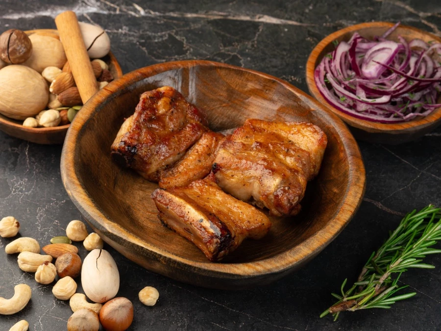 Шашлык из свиных ребер