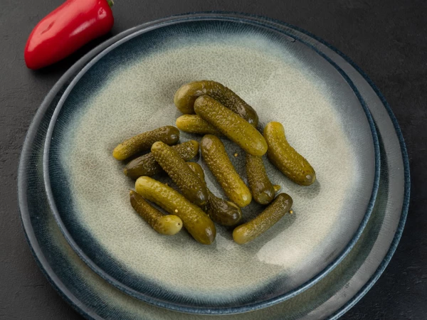Корнишоны маринованные