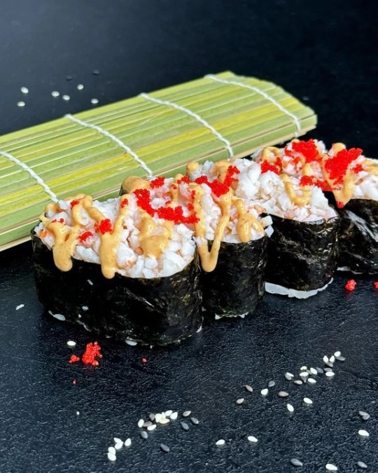 ГУНКАНЫ С КРЕВЕТКОЙ