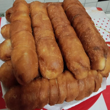 Сосиска в тесте с картофелем жареная 190 гр