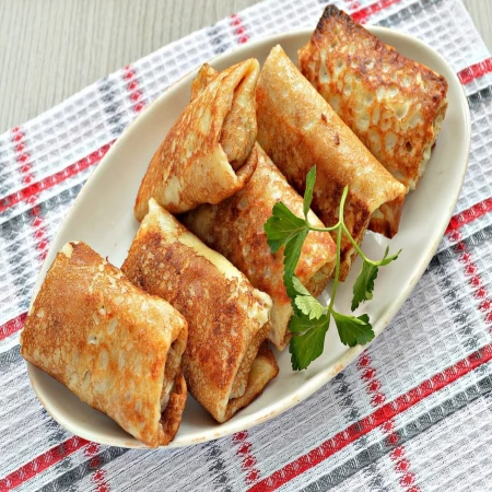 Блинчик с ананасом, курицей, сыром 1 шт/70г