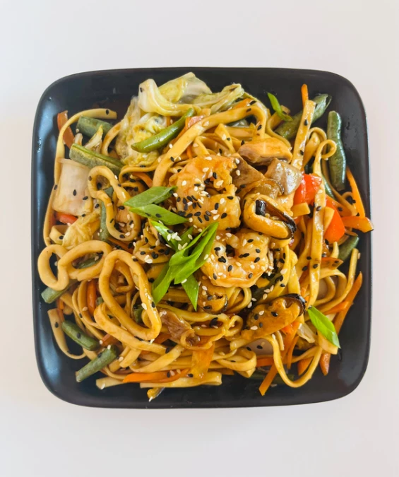 Лапша удон с морепродуктами