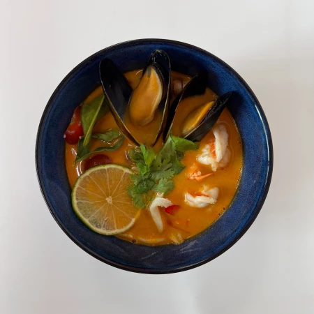 Том Ям с морепродуктами