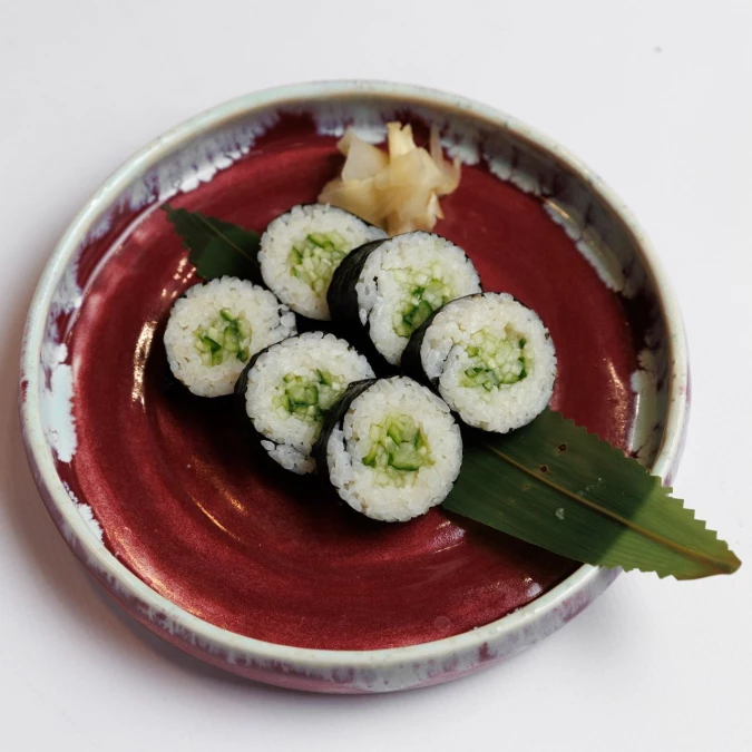 Маки с огурцом 110 гр