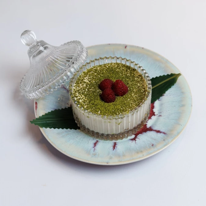 Тирамису матча - малина