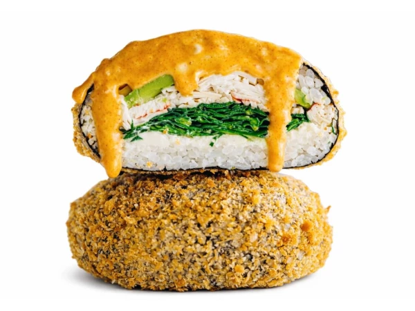 СУШИ БУРГЕР с чукой, крабом и авокадо