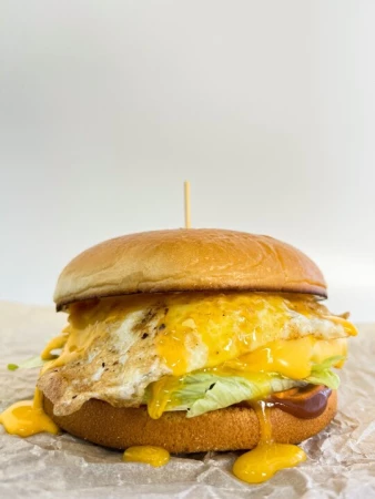 Бургер "Бенедикт"