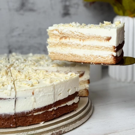 Молочная девочка