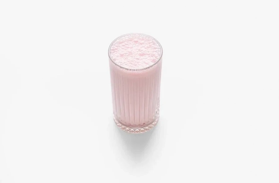 Клубничный коктейль