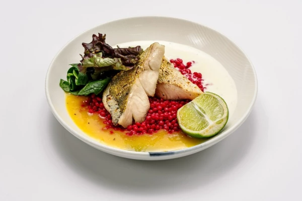 Судак с пастой пти-тим