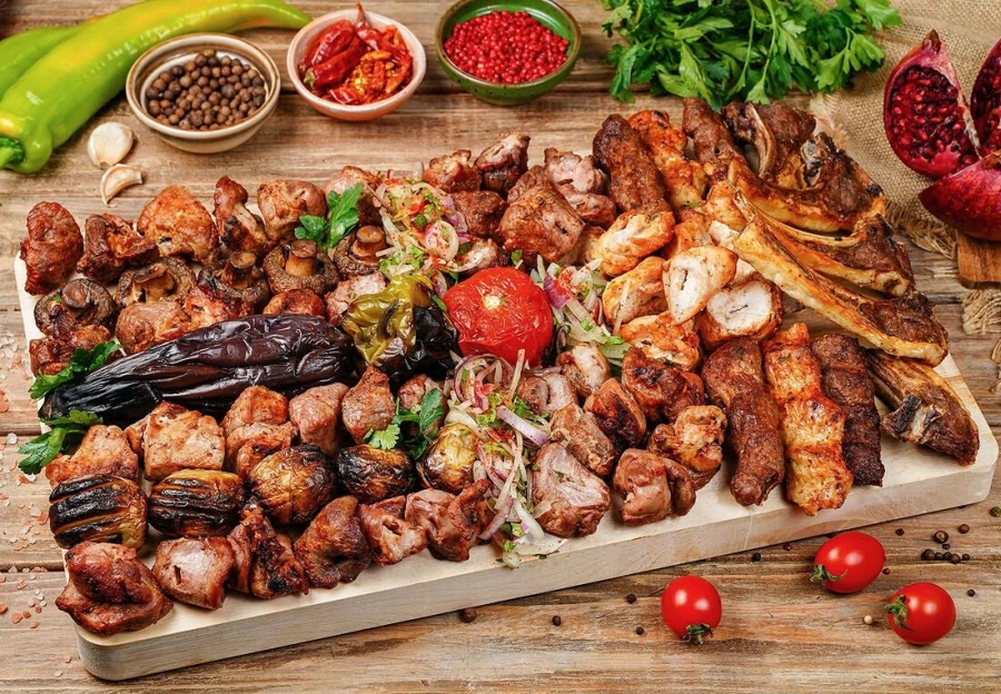 Ассорти FULL FOOD для 12 персон
