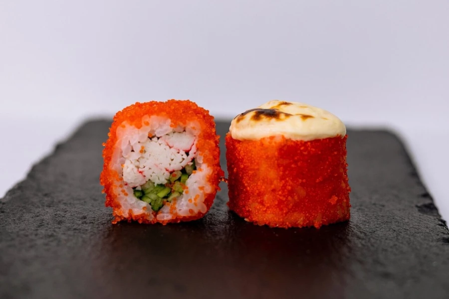 Калифорния запечённая в икре