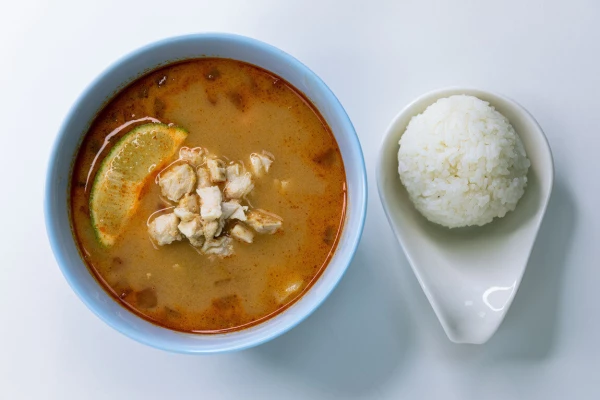 Том Ям с курицей