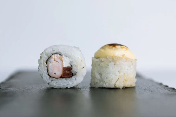 Том Ям запечённый ролл