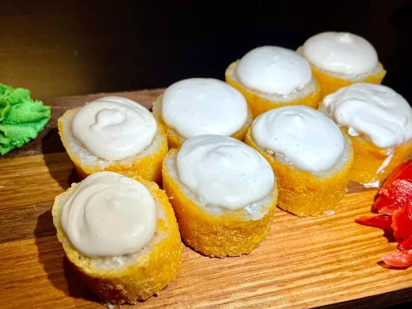 Ролл горячий "Цезарь" 