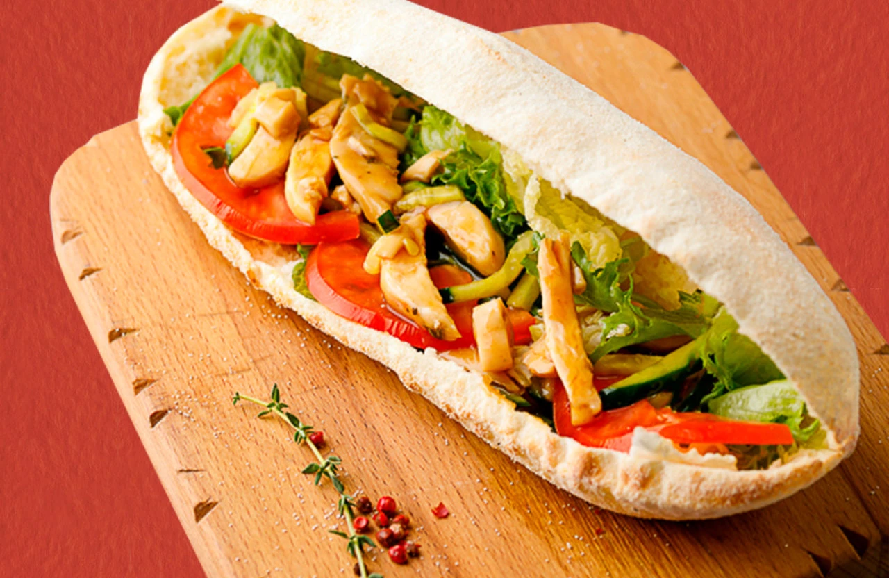 Панини-Цыпленок-Терияки