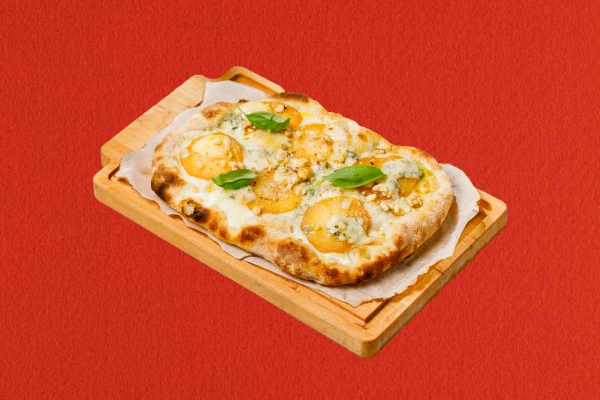 Рим. Груша - Горгонзола с трюфельным медом 