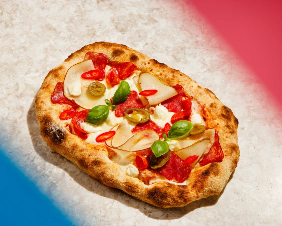 Рим. PEPERONI deluxe острые салями-пепперони