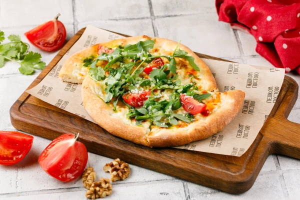 Кубдаридзе с креветками и грузинским сыром