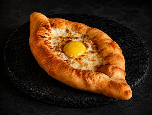 Хачапури по-аджарски 