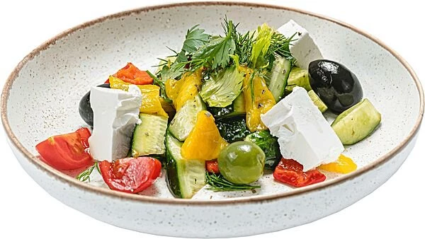 Овощной салат с оливками