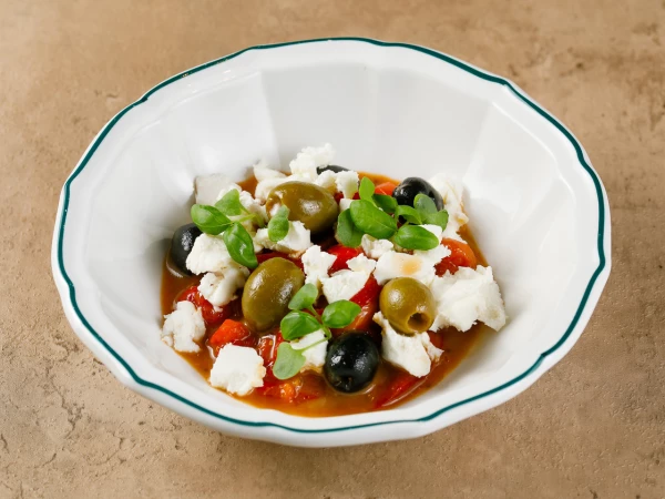 Маринованные перцы фетаки