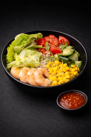 Боул с креветками