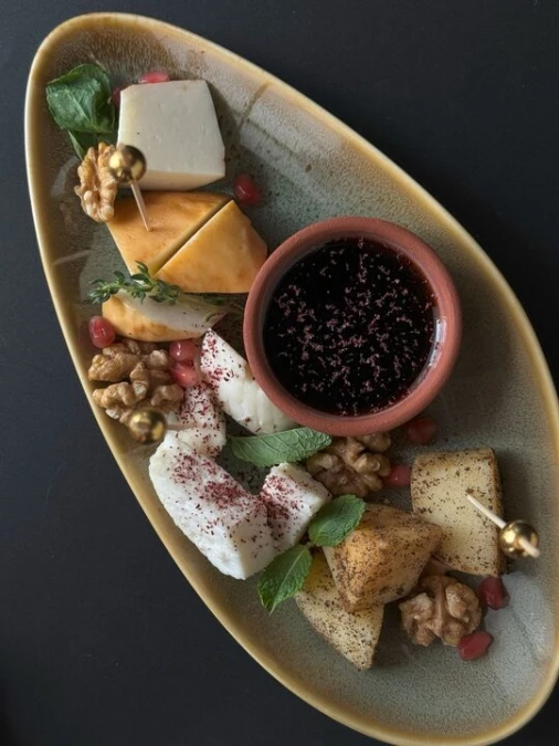 Сырная тарелка