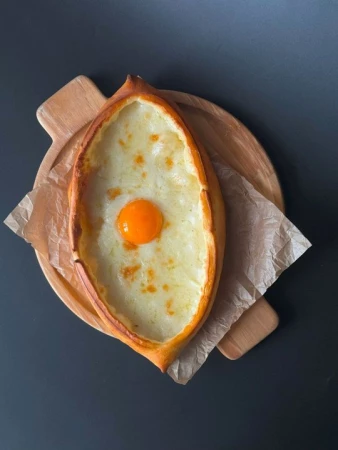 Хачапури по-аджарски