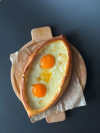 Хачапури по-аджарски