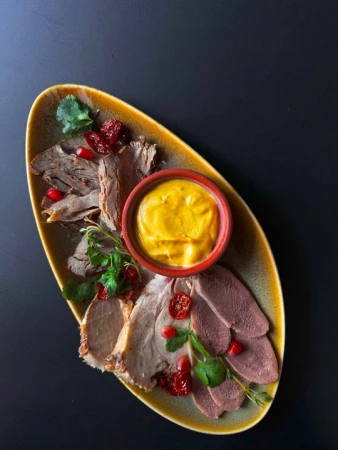 Мясная тарелка