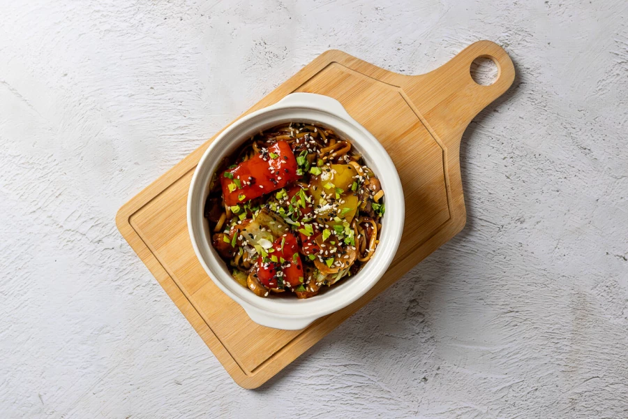 Вок с говядиной