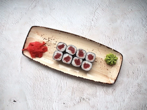 Маки с тунцом  