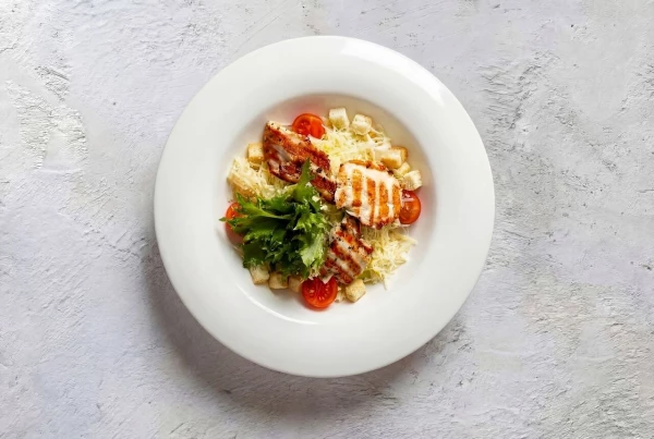 Цезарь с Курицей