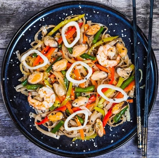 Удон с морепродуктами 350 г