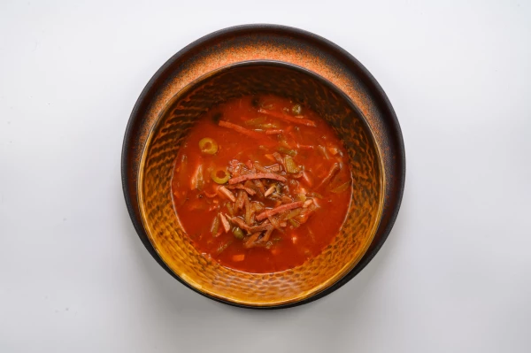 Солянка мясная семья