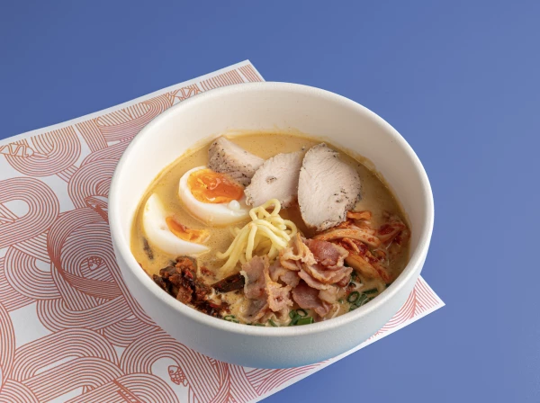 Сырный рамён с курицей